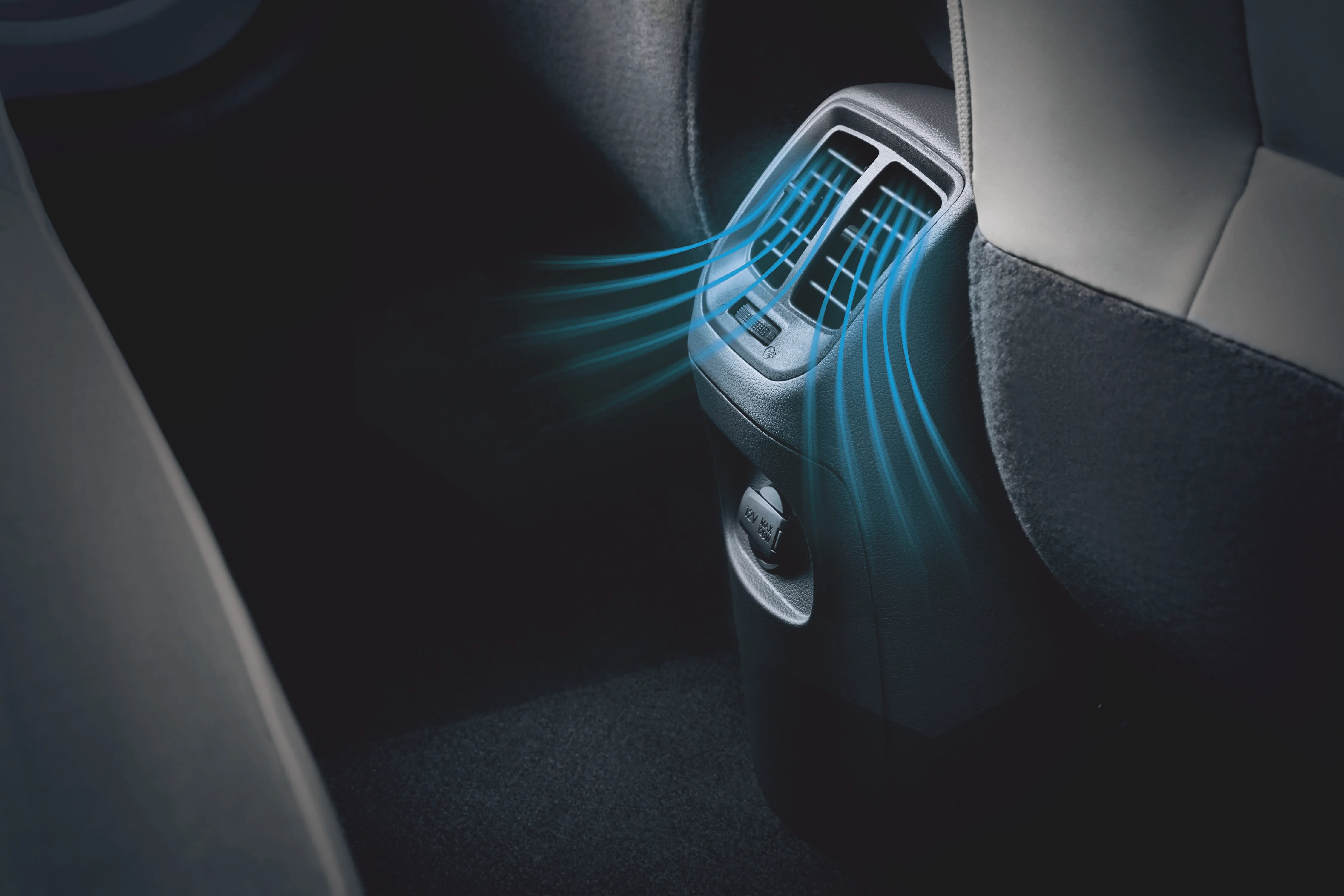 Hyundai Grand i10 NIOS exterior and interior view 1